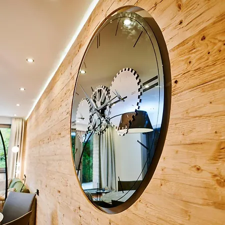 By Alps Aparthotel