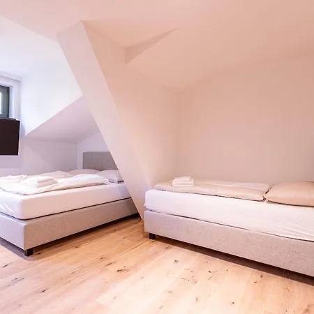 By Alps Aparthotel